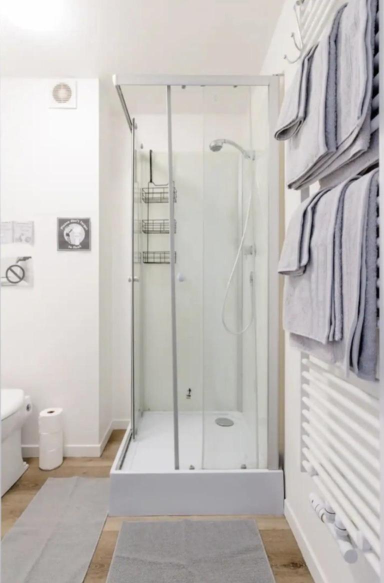 Beautiful Fully Renovated Apartment Brussels Exterior photo